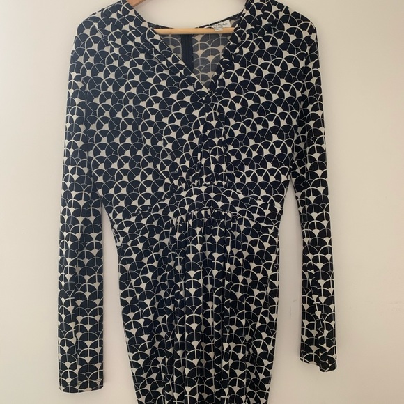 Amy Matto Dress - Picture 6 of 12